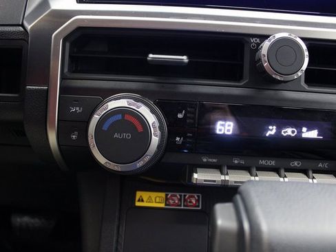 Used 2025 Toyota 4Runner TRD Off-Road Premium image 42