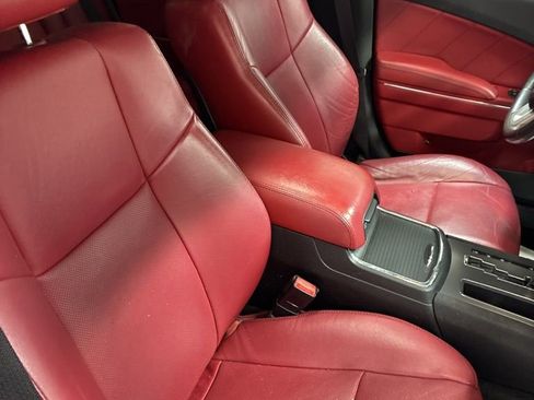 Used 2012 Dodge Charger R/T image 27