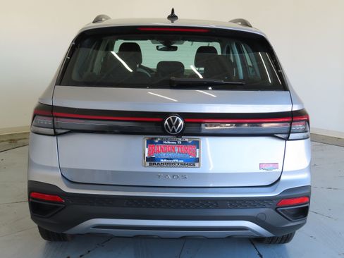 New 2026 Volkswagen Taos S FWD image 5