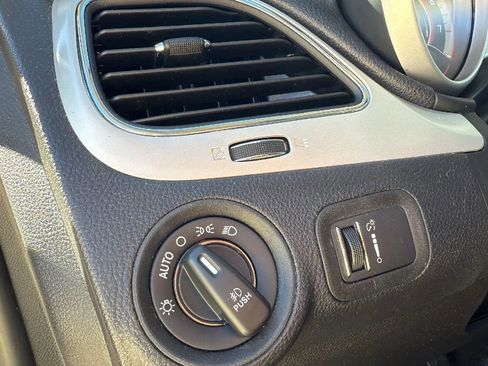 Used 2019 Dodge Journey GT image 44