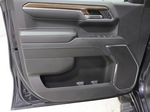Used 2024 Chevrolet Silverado 1500 LT AWD/4WD image 13