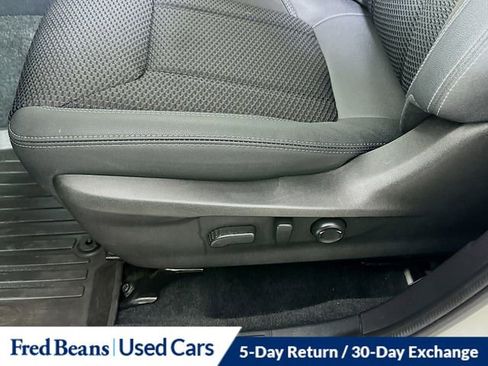 Used 2019 Subaru Forester Premium w/ All-Weather Package AWD/4WD image 20