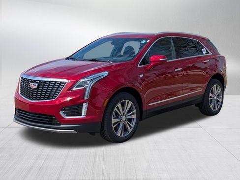 Used 2026 Cadillac XT5 Premium Luxury w/ LPO, Floor Liner Package AWD/4WD image 3