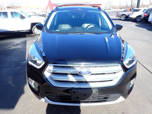 Used 2018 Ford Escape SEL image 2