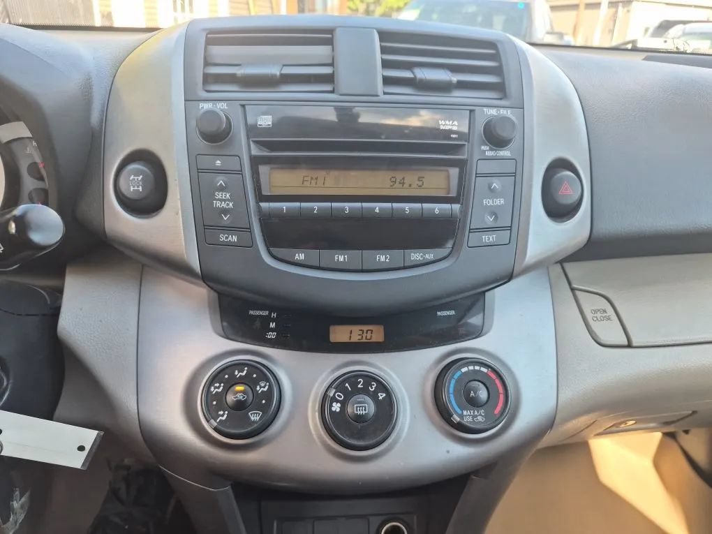 Used 2008 Toyota RAV4 4WD image 5