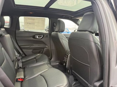 New 2026 Jeep Compass Limited w/ Sun, Sound & Navigation Group AWD/4WD image 12