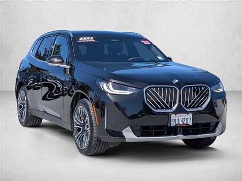 Used 2025 BMW X3 xDrive30 w/ Convenience Package AWD/4WD image 3