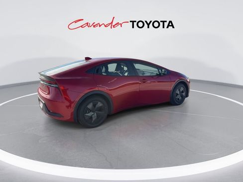 Certified 2024 Toyota Prius LE FWD image 8