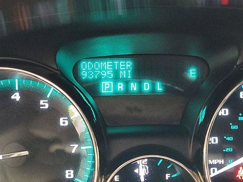 Used 2015 Buick Enclave Premium image 8