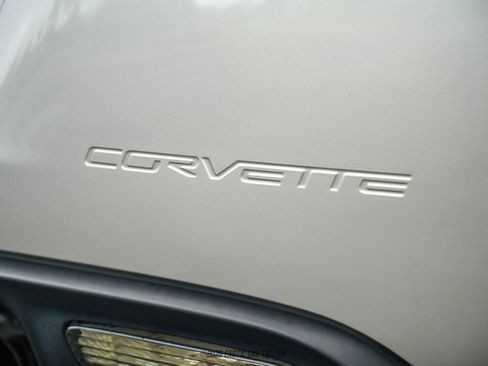 Used 2007 Chevrolet Corvette Coupe w/ Preferred Equipment Group image 77