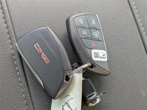 Used 2024 GMC Sierra 1500 Elevation w/ Preferred Package image 35