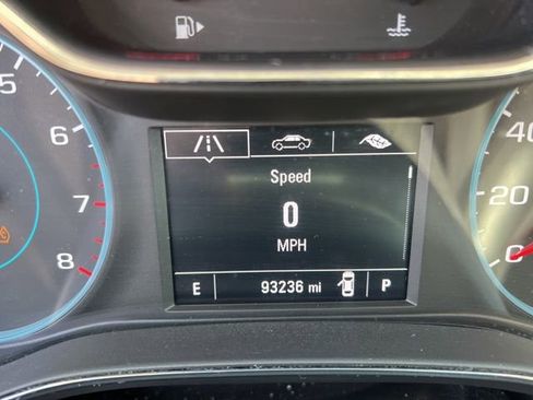 Used 2017 Chevrolet Cruze LT w/ Convenience Package image 12