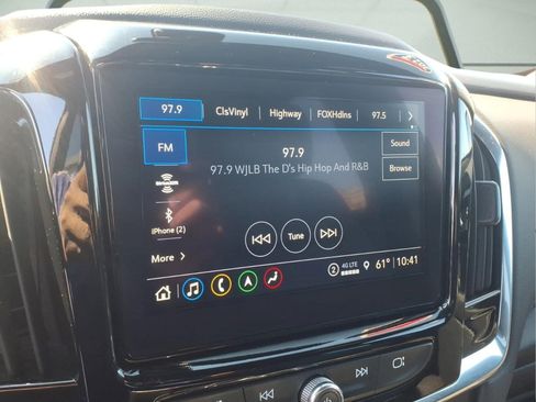 Used 2023 Chevrolet Traverse RS w/ LPO, Floor Liner Package FWD image 15