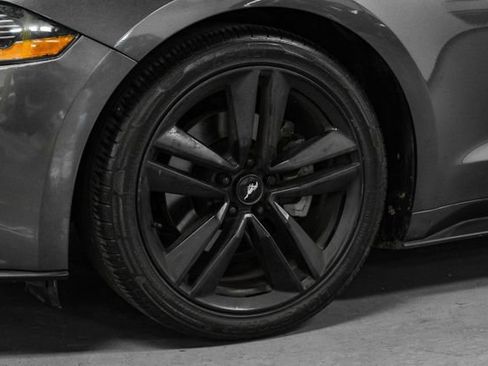 Used 2018 Ford Mustang Premium image 57