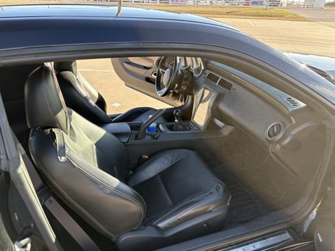 Used 2010 Chevrolet Camaro SS w/ RS Package image 13