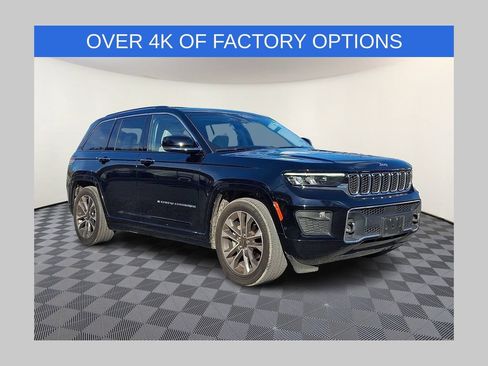Used 2023 Jeep Grand Cherokee Overland AWD/4WD image 1
