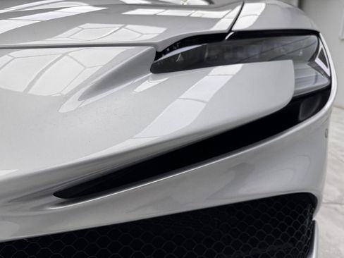 Used 2021 Ferrari SF90 Stradale image 13