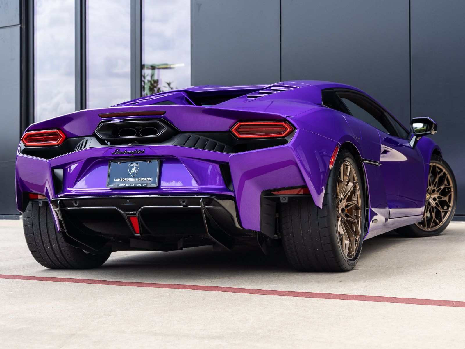 Used 2026 Lamborghini Temerario AWD/4WD image 8