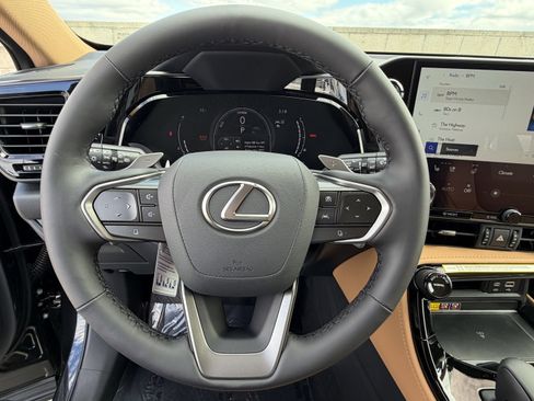 New 2026 Lexus NX 350h AWD w/ Premium Package image 20