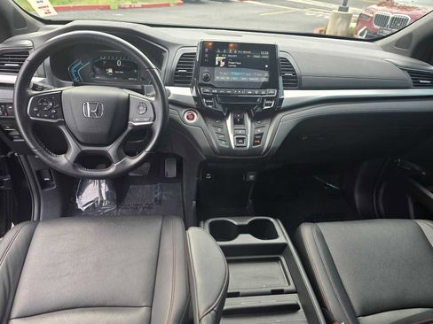 Used 2024 Honda Odyssey Sport image 21