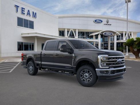 New 2026 Ford F250 Lariat w/ Lariat Premium Package image 7
