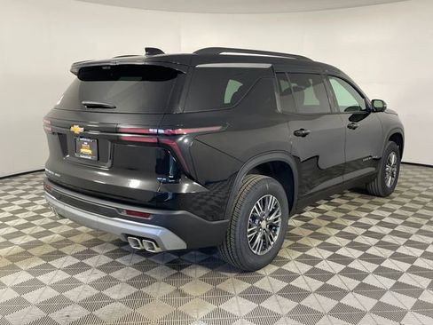 New 2026 Chevrolet Traverse LT w/ Driver Confidence Package AWD/4WD image 21