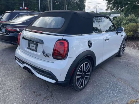Used 2024 MINI Cooper S FWD image 6