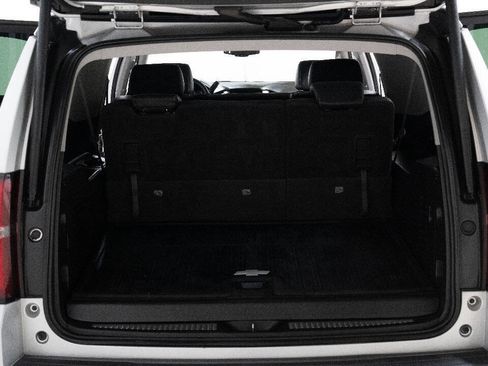 Used 2016 Chevrolet Suburban LT image 74