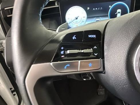 Certified 2024 Hyundai Tucson Limited AWD/4WD image 15