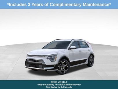 New 2025 Kia Niro EX Touring