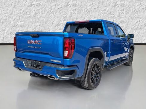 Used 2024 GMC Sierra 1500 Elevation w/ X31 Off-Road Package AWD/4WD image 3