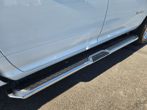 Used 2024 RAM 3500 Big Horn image 14