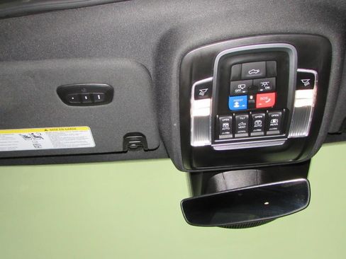 Used 2023 RAM 1500 Limited w/ Body Color Bumper Group image 21