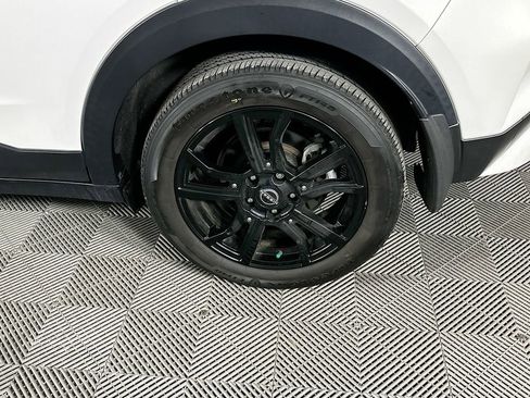 Certified 2023 Nissan Kicks SR w/ SR Premium Package image 39