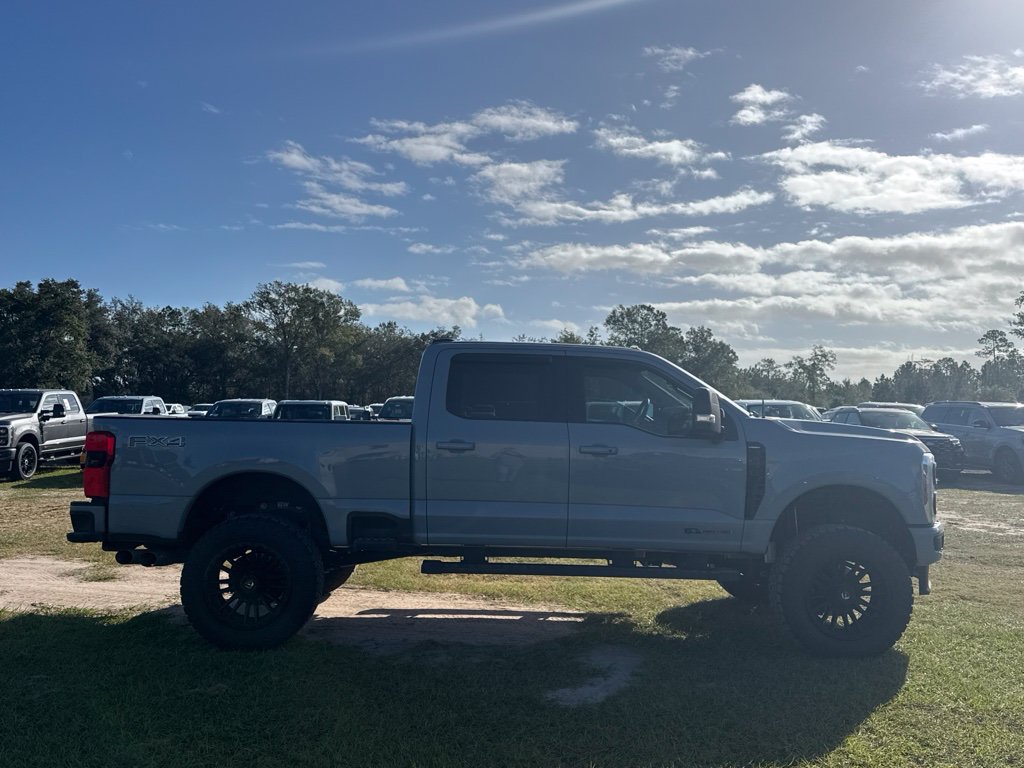 Used 2026 Ford F350 Lariat w/ Black Appearance Package AWD/4WD image 7