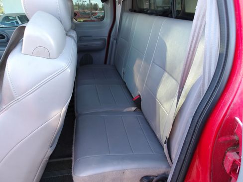 Used 2003 Ford F150 Lariat image 10