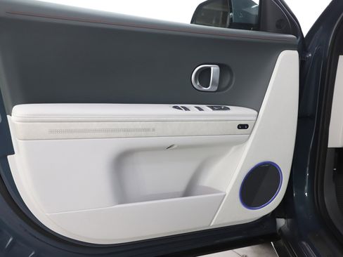 Certified 2024 Hyundai Ioniq 5 Limited image 19