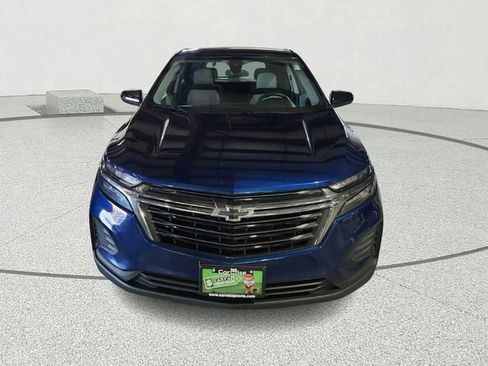 Used 2023 Chevrolet Equinox LS w/ LS Convenience Package AWD/4WD image 6