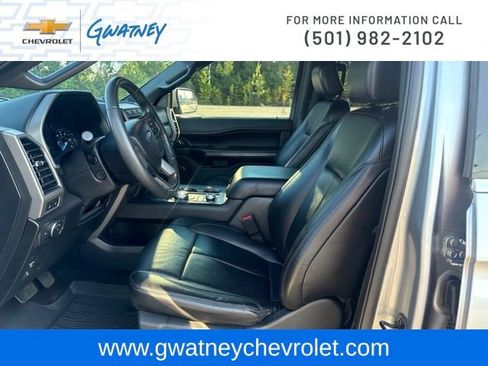 Used 2020 Ford Expedition XLT w/ Equipment Group 202A AWD/4WD image 32