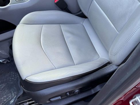 Used 2020 GMC Terrain SLT w/ Preferred Package image 24