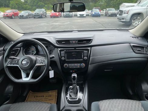 Used 2018 Nissan Rogue S FWD image 20