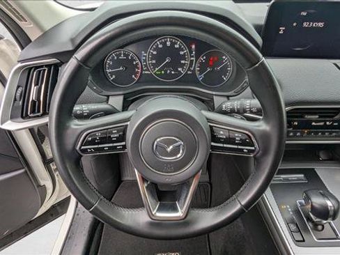 Used 2025 MAZDA CX-70 3.3 Turbo w/ Preferred Package AWD/4WD image 14