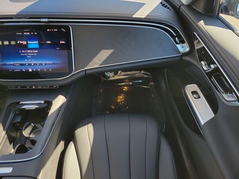 New 2026 Mercedes-Benz E 350 Sedan image 13