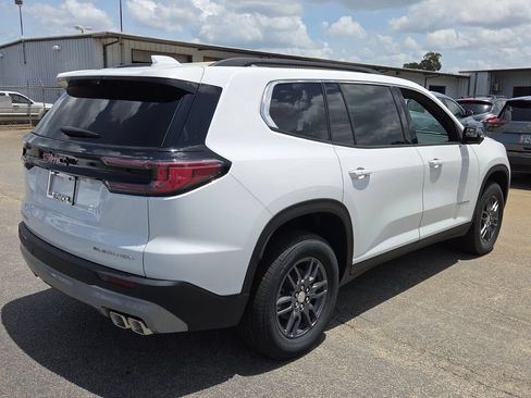 New 2026 GMC Acadia Elevation FWD image 11