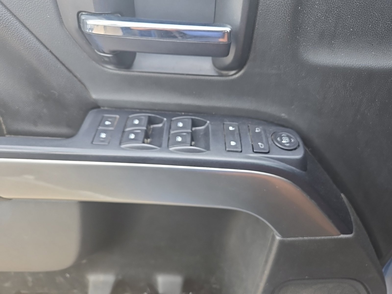 Used 2015 Chevrolet Silverado 1500 LT w/ Texas Edition, 1LT Trim RWD image 14