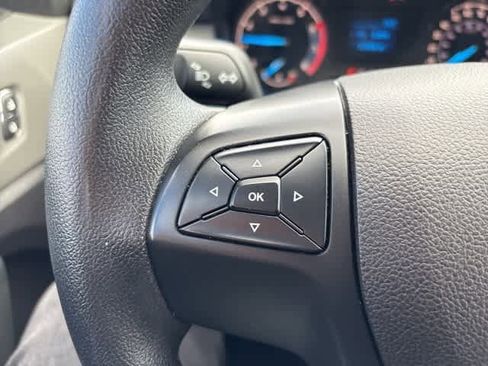 Used 2021 Ford Ranger XL image 12