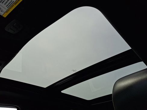 Used 2019 Ford F150 Lariat w/ Equipment Group 502A Luxury image 15