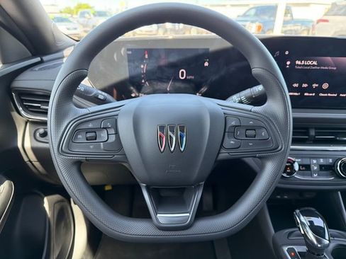 New 2026 Buick Envista Preferred image 10