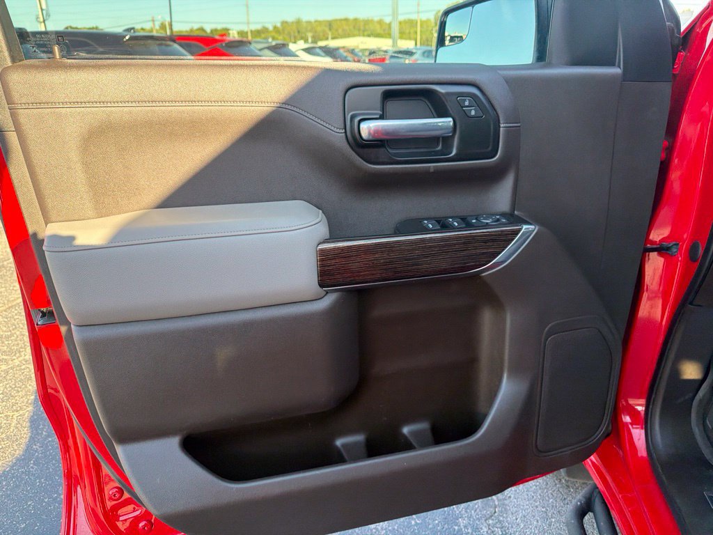 Used 2020 GMC Sierra 1500 Elevation w/ Elevation Value Package AWD/4WD image 15