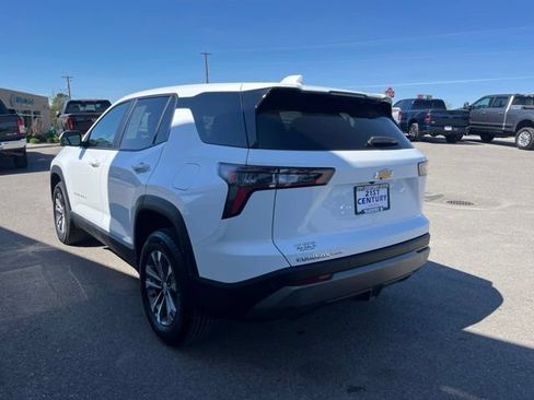 Used 2025 Chevrolet Equinox LT AWD/4WD image 8